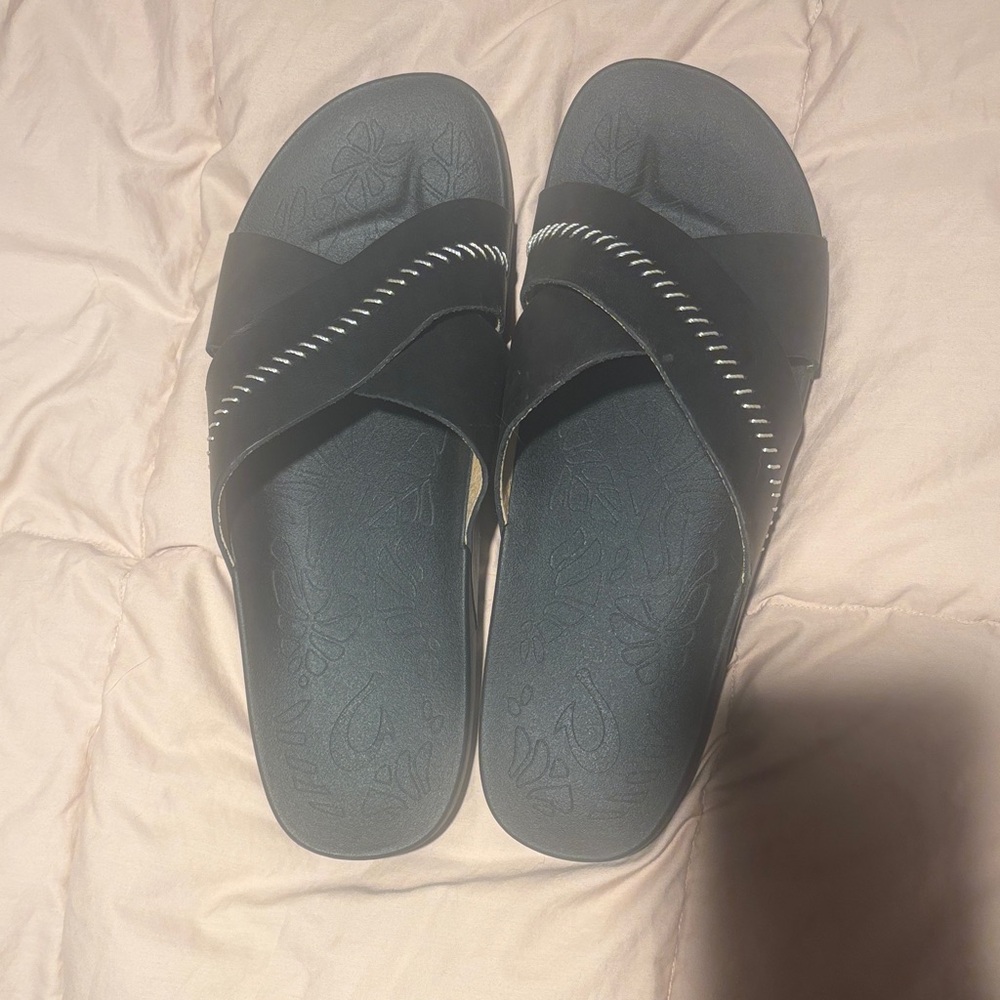 OluKai Black Slide Sandals with Stitch Detail